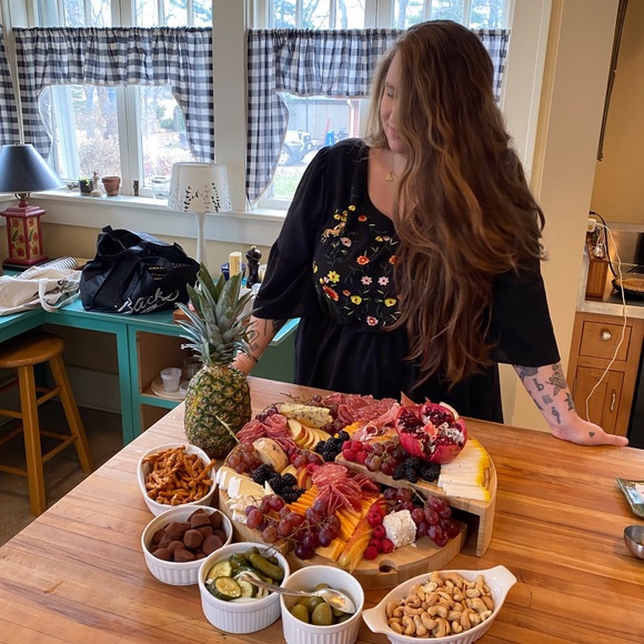 Meet your Posher, Hannah - Picture 3 of 4